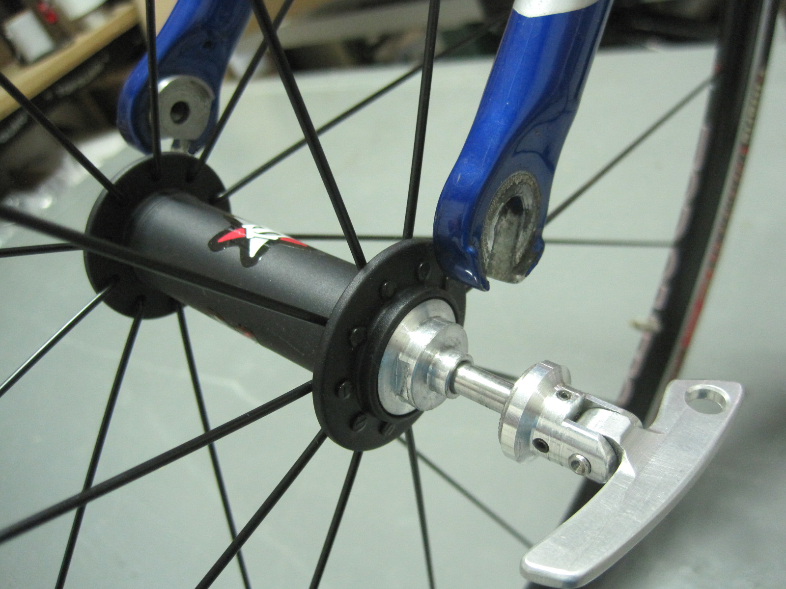 topolino-offers-new-road-thru-axle-design-bicycle-retailer-and